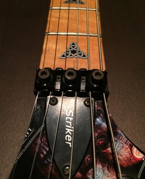 Комплект наклеек на гитару кельтский узел