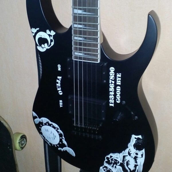 Комплект наклеек для гитары Ouija (Кирк Хэммет)