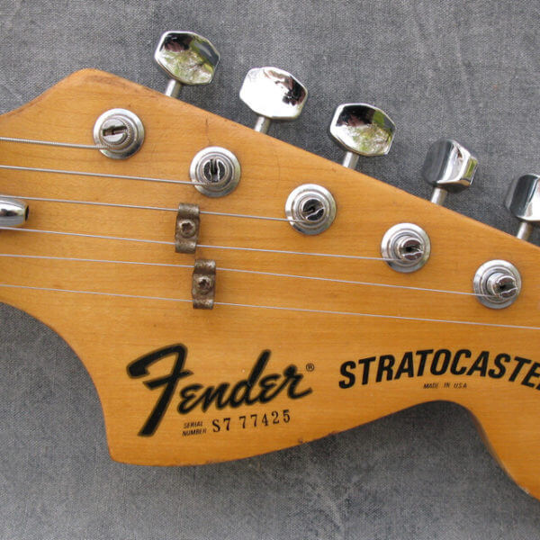 Купить водные деколи Fender Stratocaster 1977-1981 для гитары