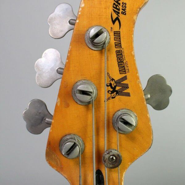 ремонт гитары Music Man Sabre Bass
