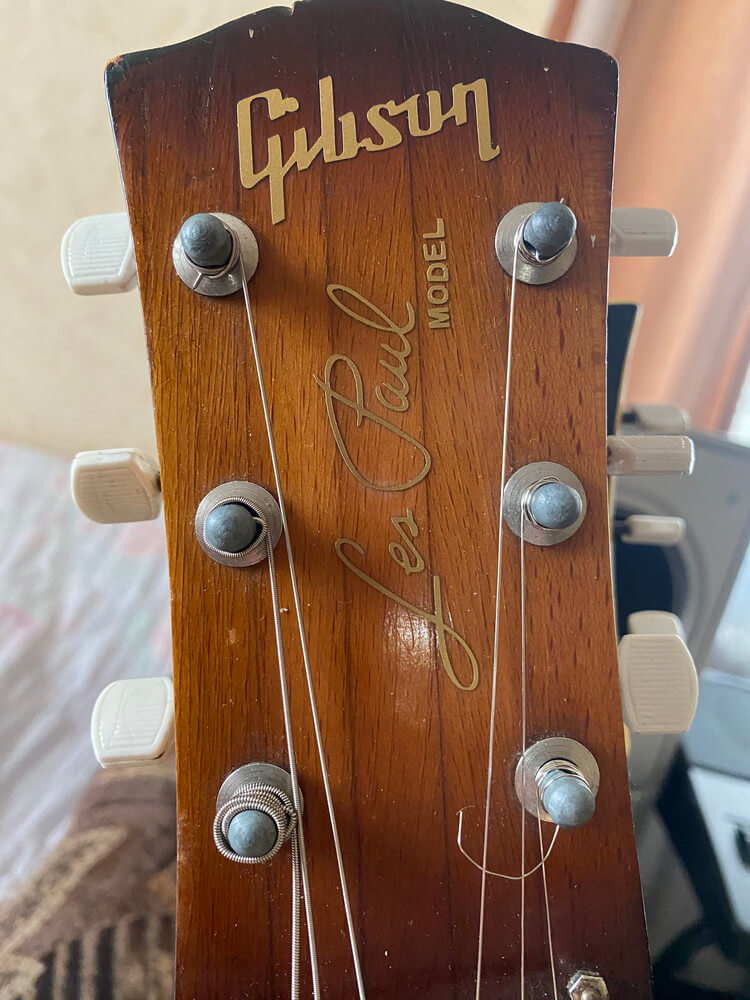 gibson-les-paul-model-vintazh