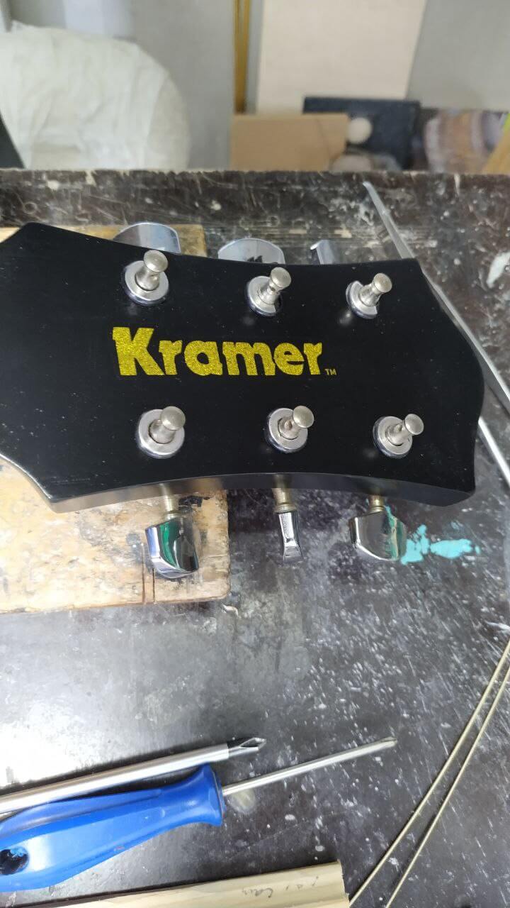 kramer-metallic-gold3